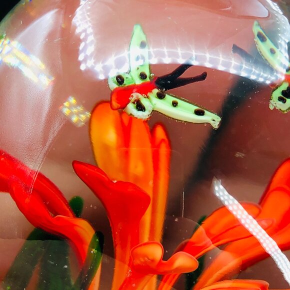 Vintage Art Glass Butterfly and Flower Paperweight Midcentury Light Academia - Picture 6 of 11